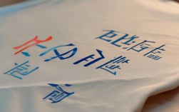 创意汉字T恤爆火，是文化自信还是跟风消费？