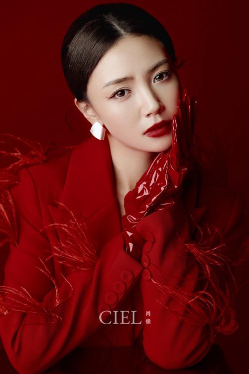 肖像创意如何突破传统边界？-图1