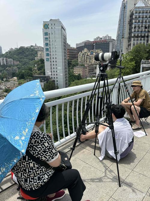 新闻拍摄如何构图抓眼球？-图2