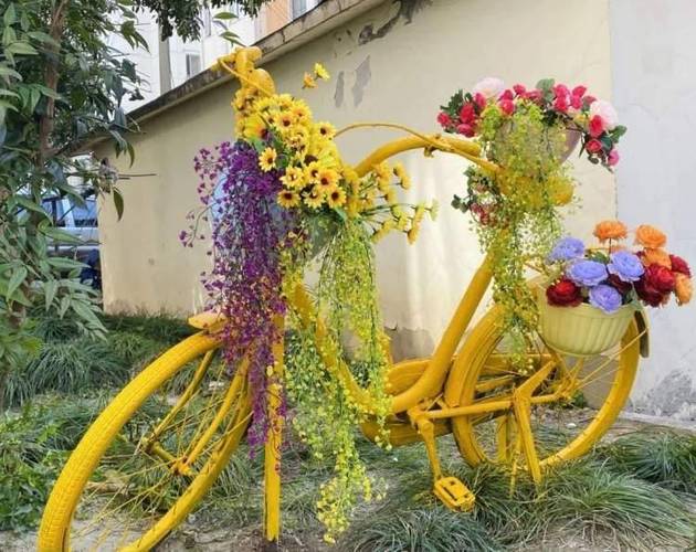 旧自行车创意图片，怎么变废为宝？-图2