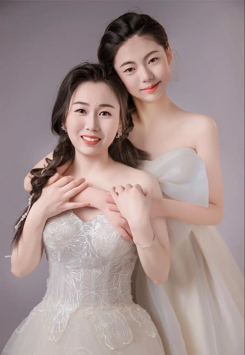 妈妈和女儿的创意照片-图2 妈妈和女儿的创意照片-图2