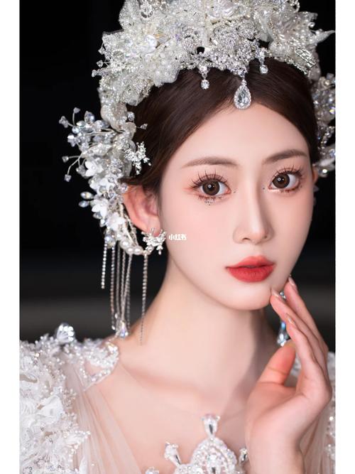 创意婚纱发型怎么选？看图片找灵感！-图3