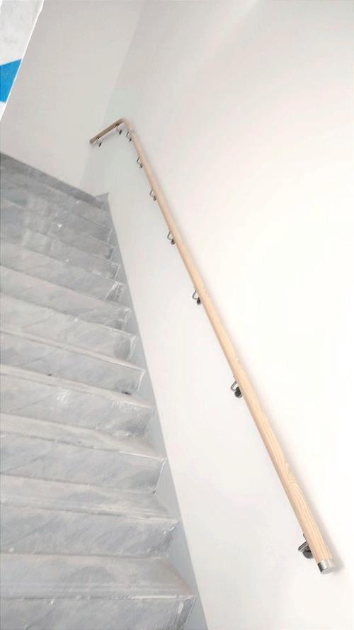 拖楼梯有哪些实用技巧？-图2