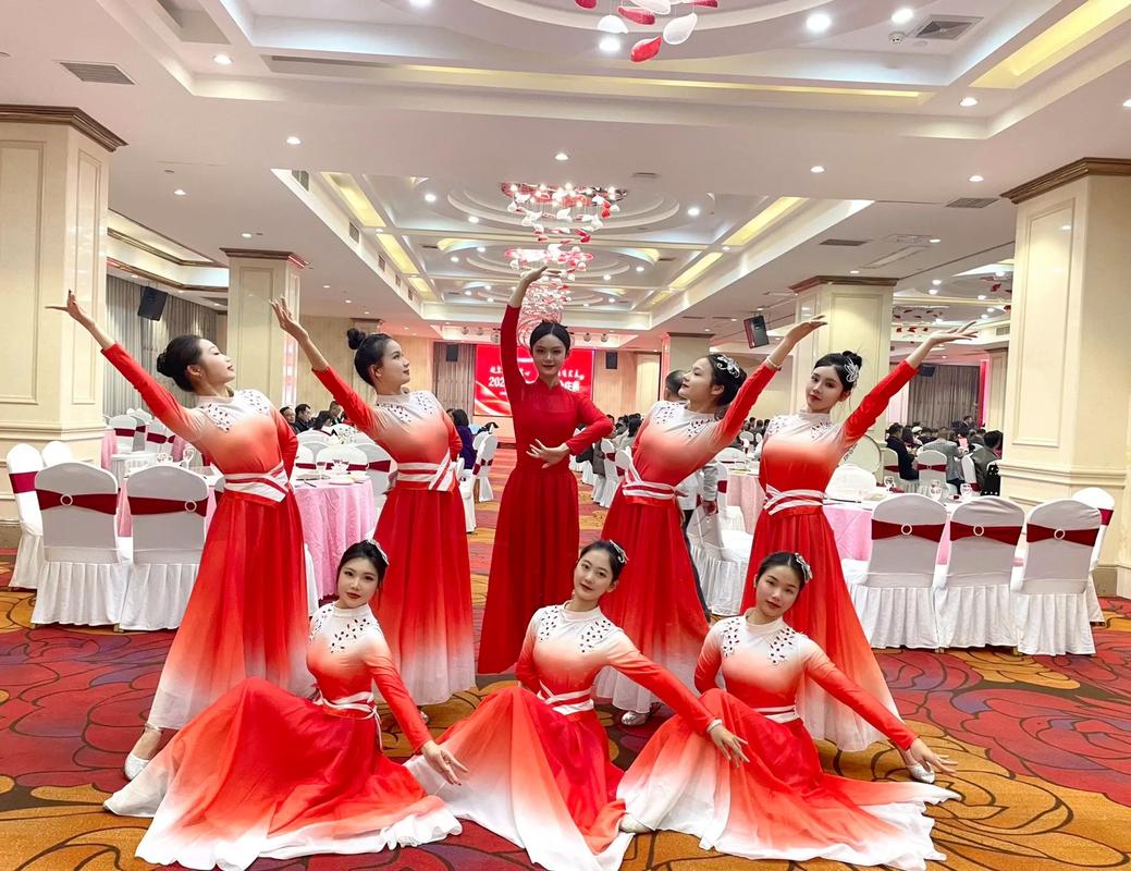 年会创意舞蹈如何跳出新花样？-图1