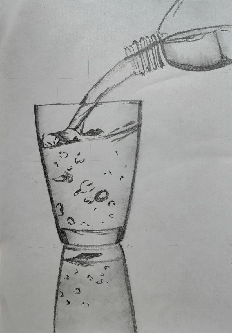 素描水杯创意画，如何画出独特创意？-图2