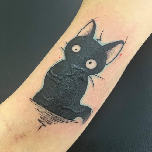 创意小纹身有哪些小巧又藏不住的心思？-图1