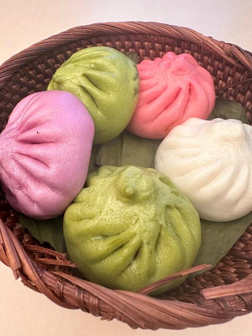 创意小笼包如何突破传统界限，融合多元风味与独特造型？-图1