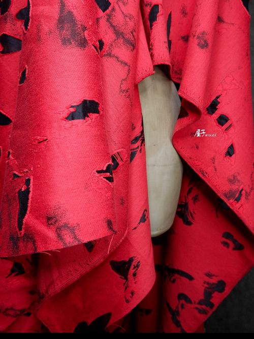 旧红纱如何焕发创意新生？-图2