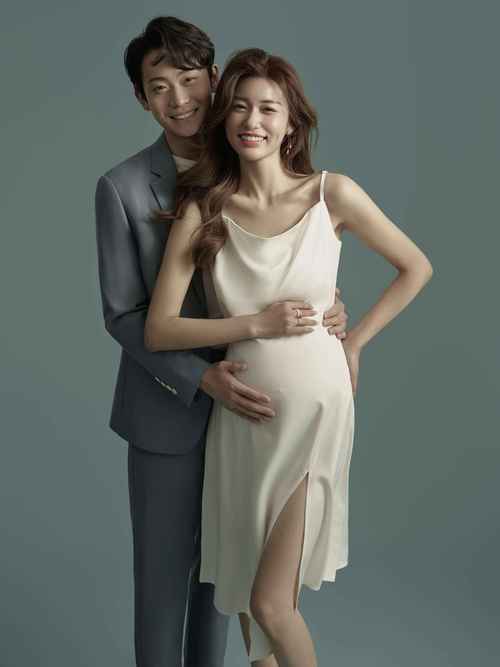 夫妻孕妇照片创意照片-图2 夫妻孕妇照片创意照片-图2