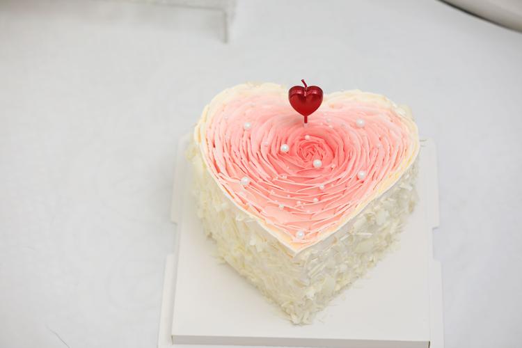 创意心型蛋糕图片大全-图1 创意心型蛋糕图片大全-图1