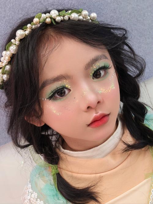 儿童创意妆容适合孩子吗？-图1