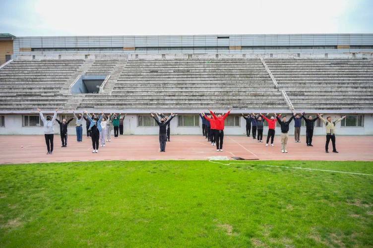 方阵转弯训练技巧-图2 方阵转弯训练技巧-图2