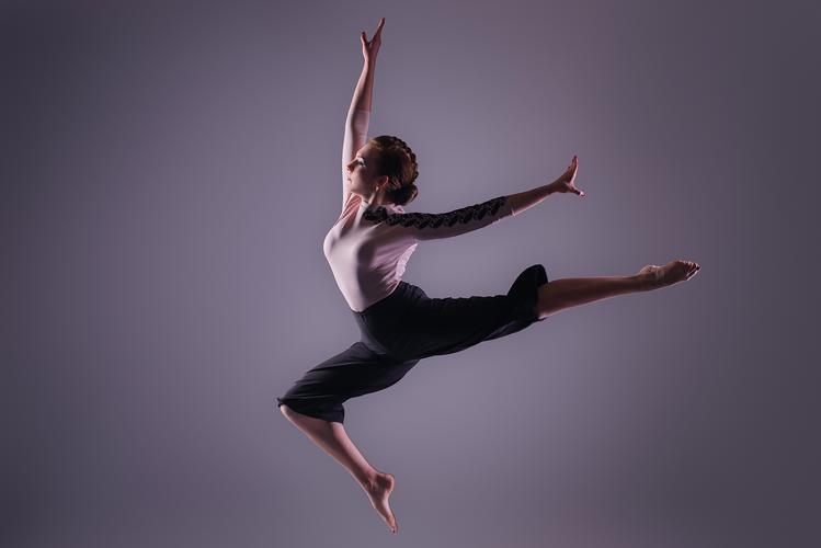 舞蹈创意造型图片-图3 舞蹈创意造型图片-图3