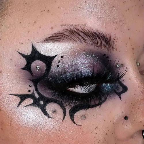 创意眼妆图案有哪些?-图2 创意眼妆图案有哪些?-图2