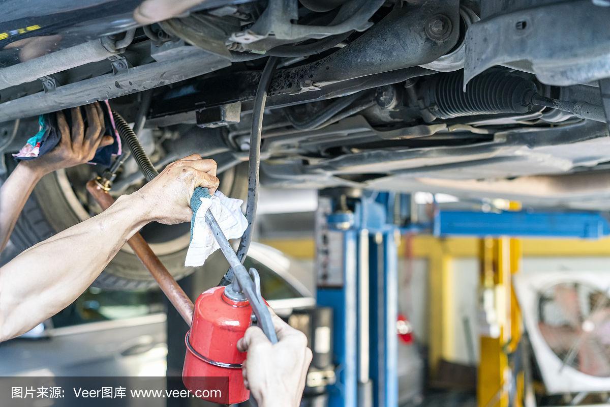 喷水机维修技巧视频,哪种更实用?-图3 喷水机维修技巧视频,哪种更实用?-图3