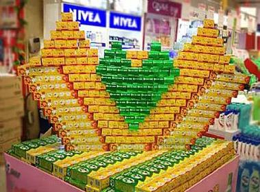 花样堆头创意陈列图片-图2 花样堆头创意陈列图片-图2