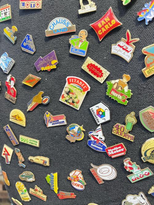 创意标志徽章，如何设计出独特魅力？-图2