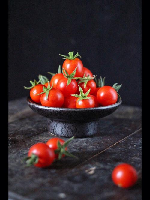 小番茄创意照-图2
