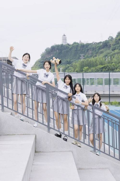 初中毕业照片创意图片-图1