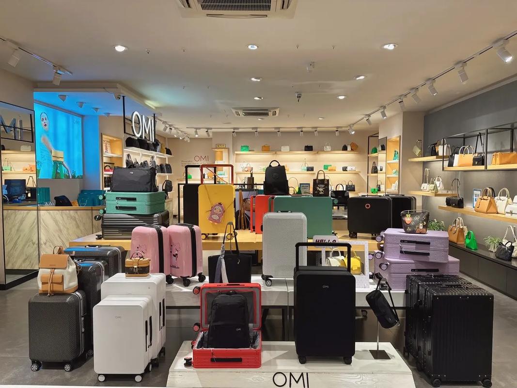 箱子摆放创意造型图片，箱子摆放创意造型图片大全-图2