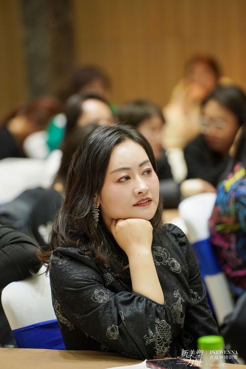 会议人物拍照技巧-图3