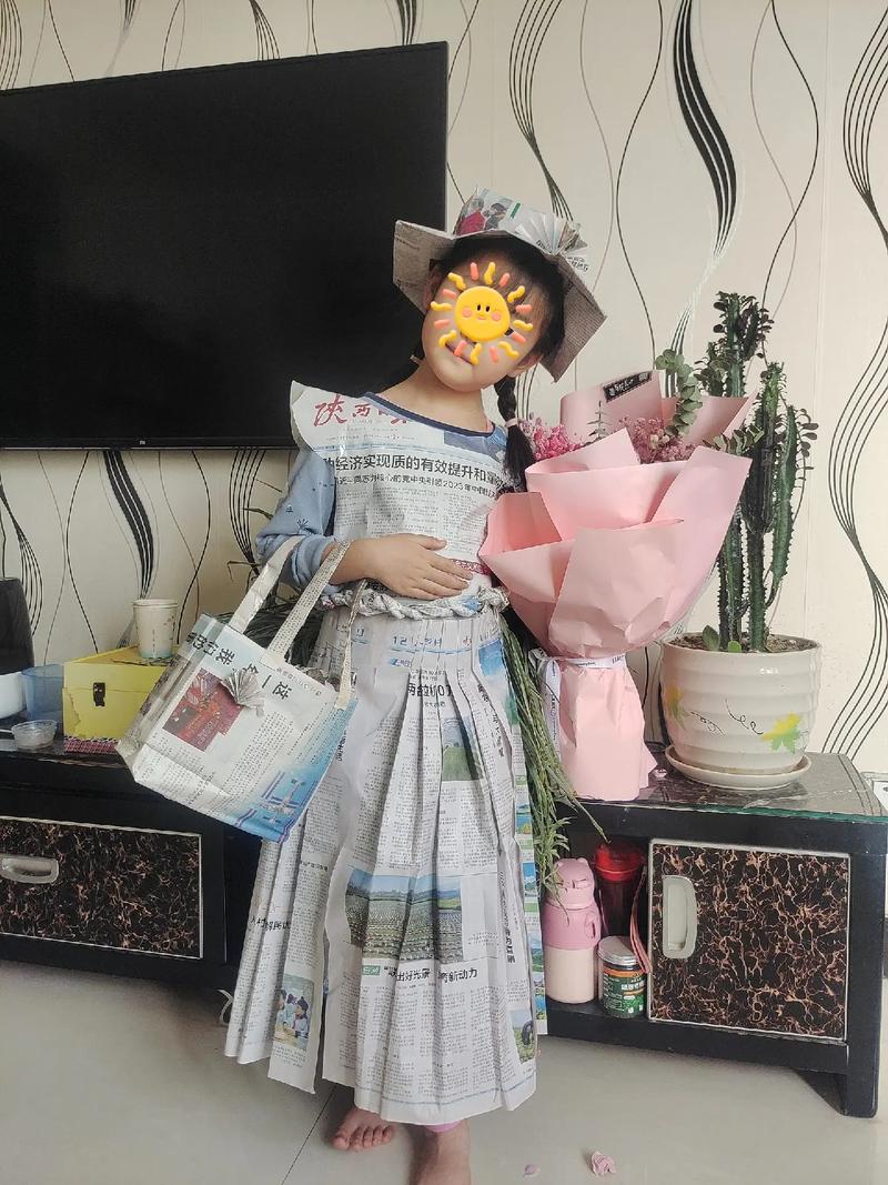 创意服装报纸-图2