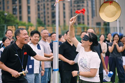 蒙眼敲锣技巧-图1