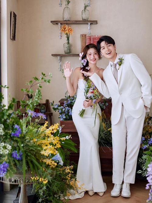 创意花艺婚纱照，花与爱如何定格浪漫？-图3